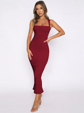 Larissa – Schulterfreies Abendkleid